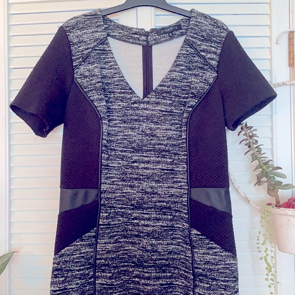 🧁Dynamite gray/black professional dress - Picture 2 of 5
